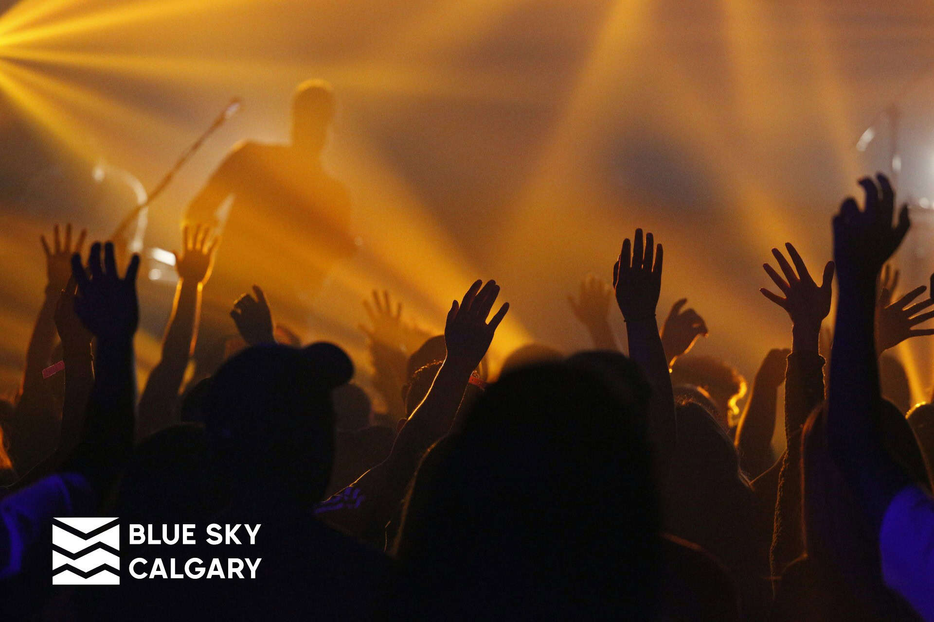 favorite-bands-perform-live-at-calgary
